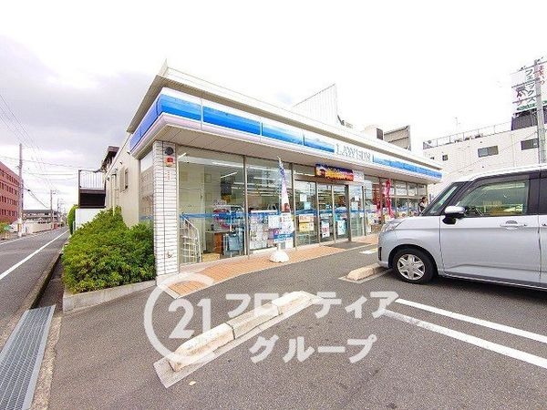 FrontierGardens 堺市北区百舌鳥陵南町3丁…(ローソン堺深井店)