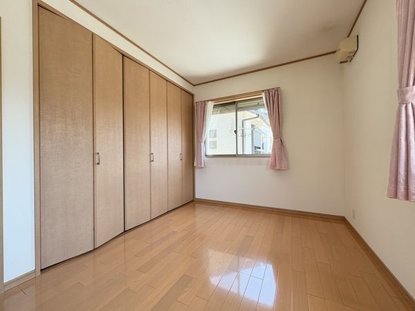 岸和田市中井町３丁目の中古一戸建て