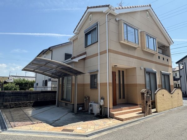 岸和田市中井町３丁目　中古一戸建て