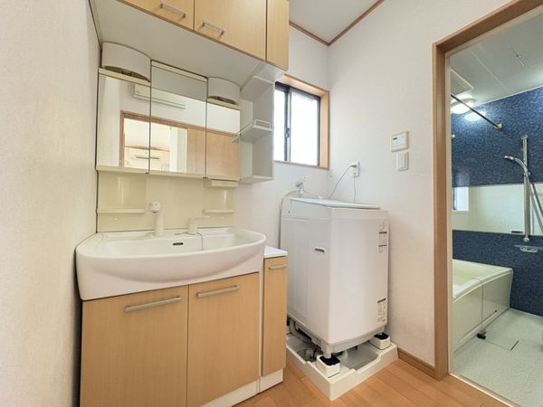 岸和田市中井町３丁目の中古一戸建て