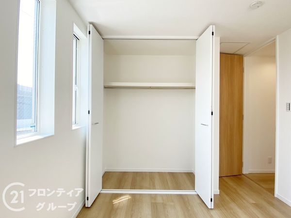 堺市西区上野芝町７丁　新築一戸建て　２号棟