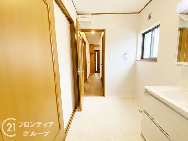 堺市西区上の中古一戸建て