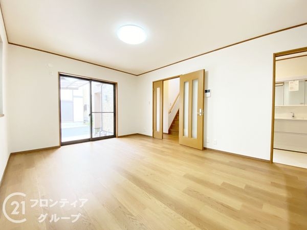 堺市西区上の中古一戸建て