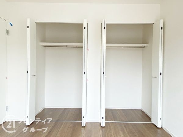 堺市堺区緑町2丁 新築一戸建て 1期 2号棟(収納)