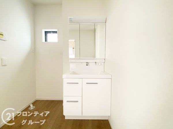 堺市堺区緑町2丁 新築一戸建て 1期 2号棟(洗面台・洗面所)