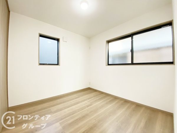 堺市西区堀上緑町２丁　新築一戸建て