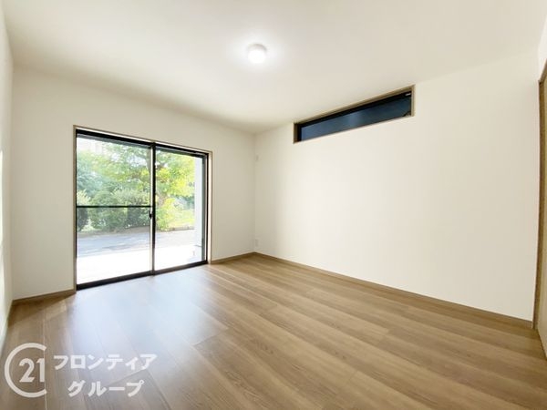 堺市西区堀上緑町２丁　新築一戸建て