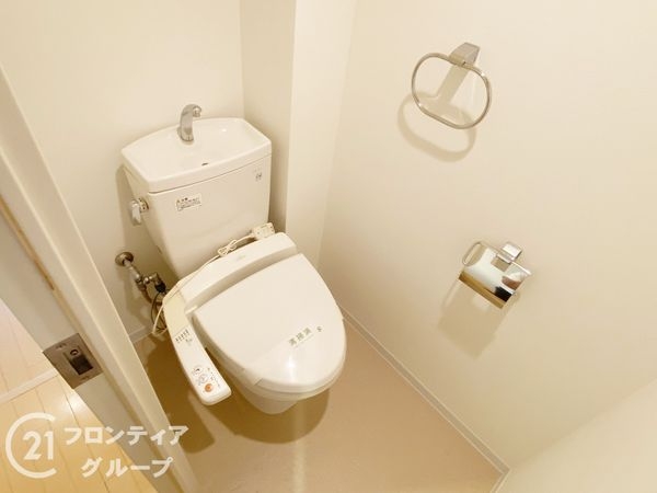 ヴユーイスト泉ヶ丘 中古マンション(トイレ)