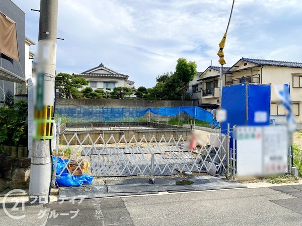 堺市西区上野芝向ヶ丘町４丁　新築一戸建て　全１区画