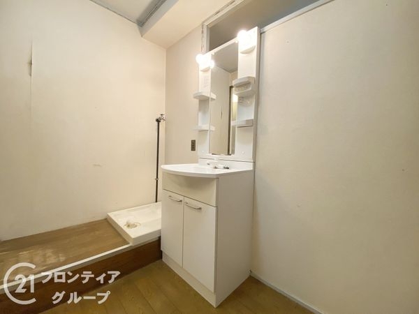 泉北若松台ＡＢ住宅弐号棟　中古マンション