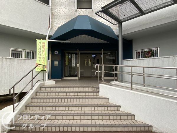 泉北若松台ＡＢ住宅弐号棟　中古マンション