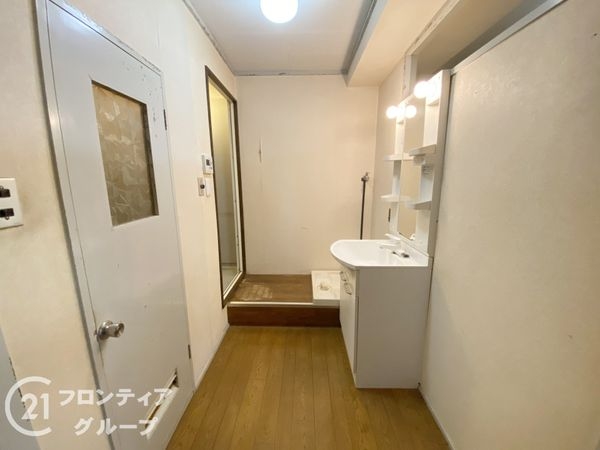 泉北若松台ＡＢ住宅弐号棟　中古マンション