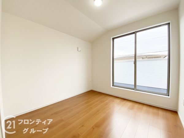 堺市南区赤坂台５丁　新築一戸建て　２号棟