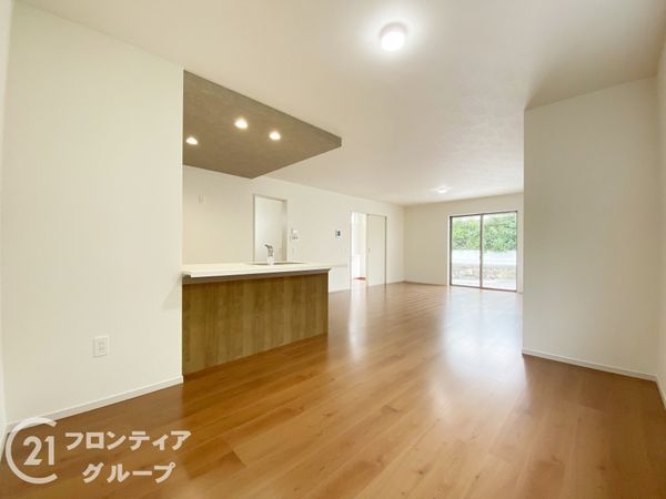 堺市南区赤坂台５丁　新築一戸建て　２号棟
