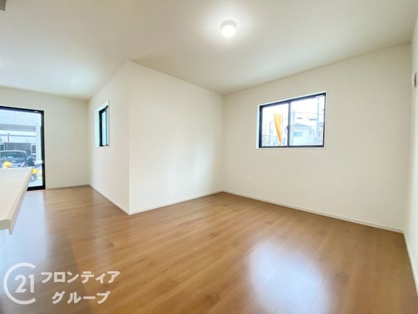 堺市西区浜寺石津町中５丁　新築一戸建て　１期　１号棟