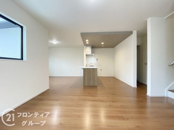 堺市西区浜寺石津町中５丁　新築一戸建て　１期　１号棟