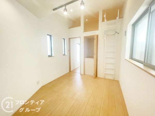堺市西区神野町１丁の中古一戸建て