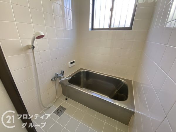 堺市中区毛穴町　中古一戸建て