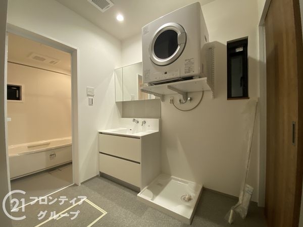 堺市美原区平尾　新築一戸建て
