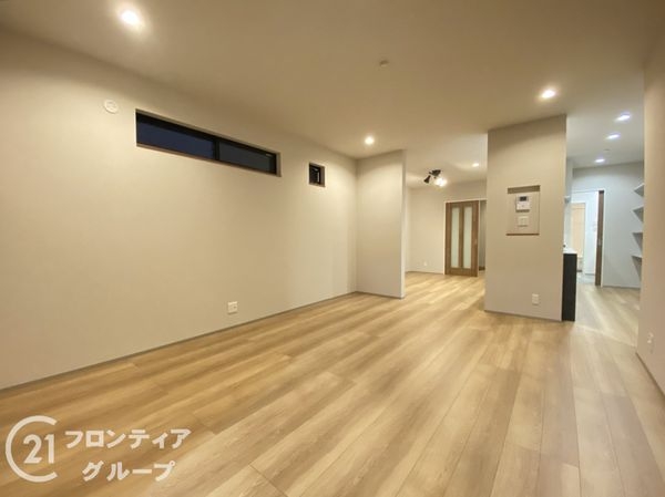 堺市美原区平尾　新築一戸建て