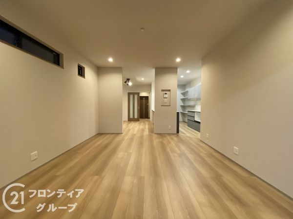 堺市美原区平尾　新築一戸建て