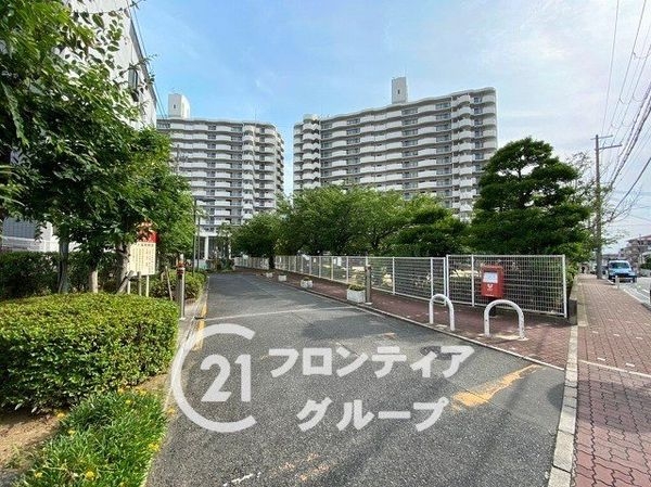 フェルティ・メイツ泉ヶ丘参番館　中古マンション