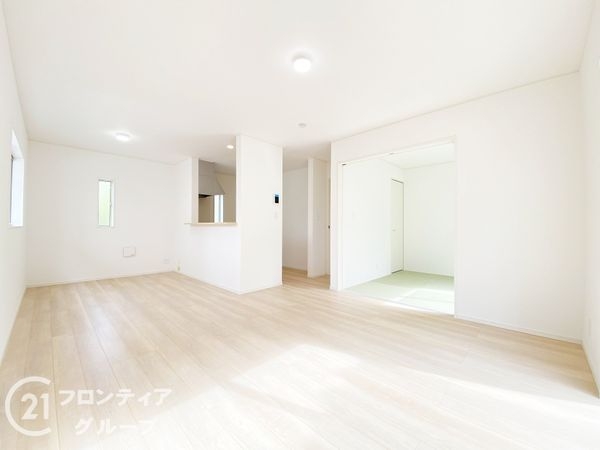 堺市東区高松 新築一戸建て 第1 2号棟(リビング)