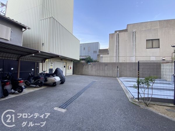 リベールシティ堺錦之町 中古マンション(駐車場)