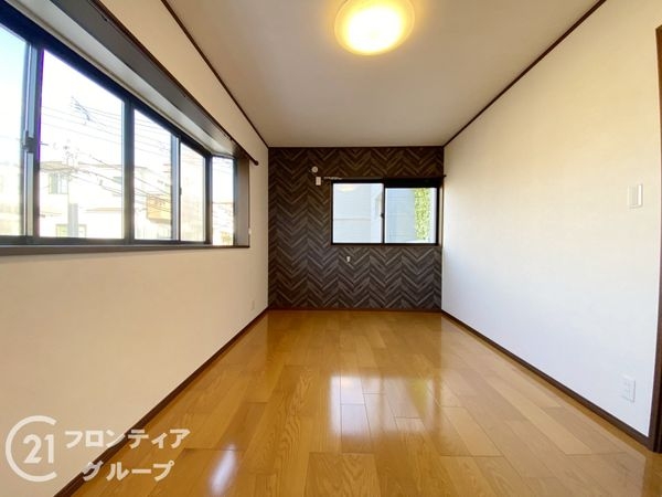 堺市西区浜寺石津町西４丁の中古一戸建て