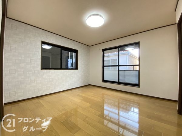堺市西区浜寺石津町西４丁の中古一戸建て