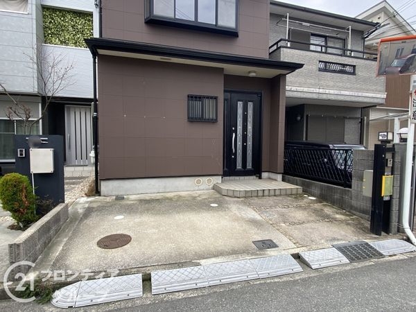 堺市西区浜寺石津町西４丁の中古一戸建て