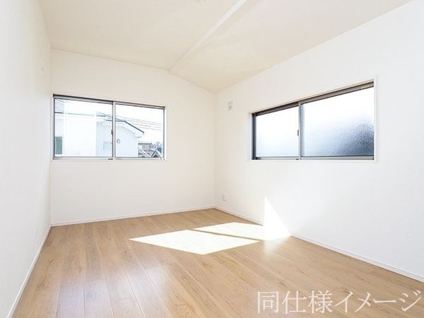 岸和田市並松町　新築一戸建て　３期　１号棟