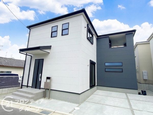 堺市美原区平尾　新築一戸建て　２期　１号棟