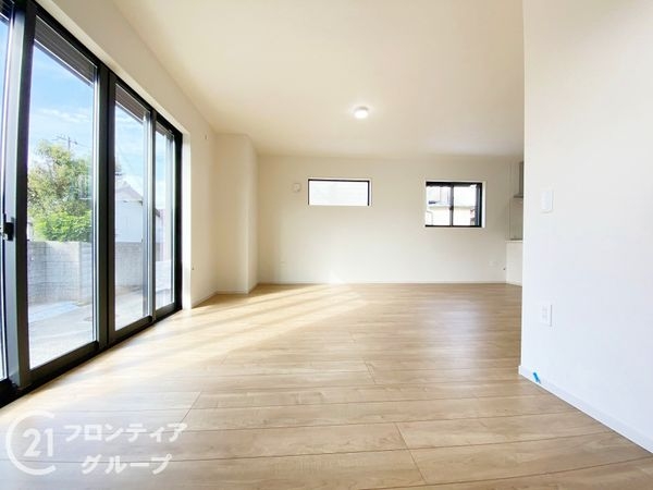 堺市西区浜寺船尾町西２丁　新築一戸建て　２期　全１区画
