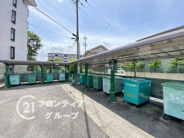 新檜尾台第２次住宅２号棟　中古マンション