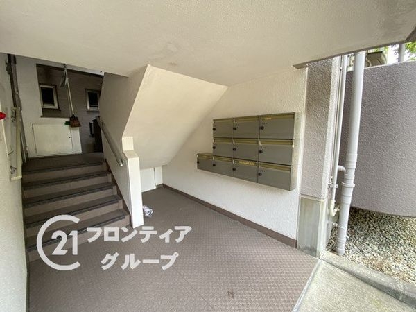 新檜尾台第２次住宅２号棟　中古マンション