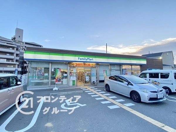 パレス泉北深井　中古マンション(ファミリーマート堺深井沢町店)