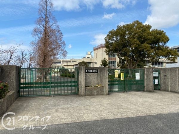 和泉市富秋町１丁目　新築一戸建て　２期　全１区画(和泉市立富秋中学校)