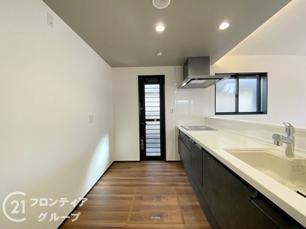 堺市南区茶山台３丁　新築一戸建て　2号棟