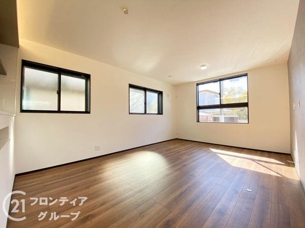 堺市南区茶山台３丁　新築一戸建て　2号棟