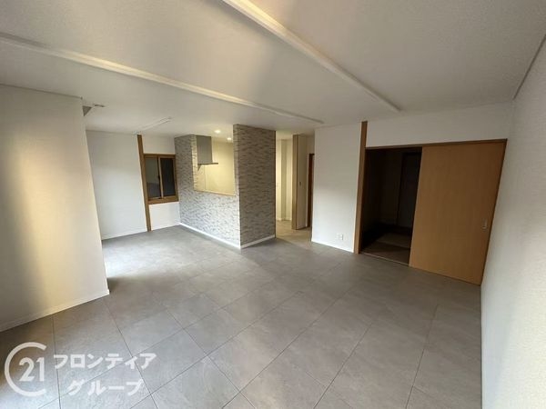 堺市東区野尻町　中古一戸建て