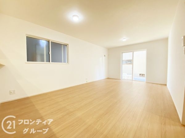 堺市東区南野田　新築一戸建て　第１　２号棟