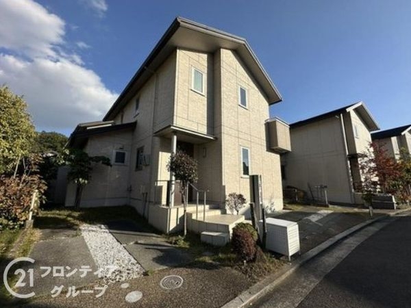 堺市南区晴美台１丁　中古一戸建て
