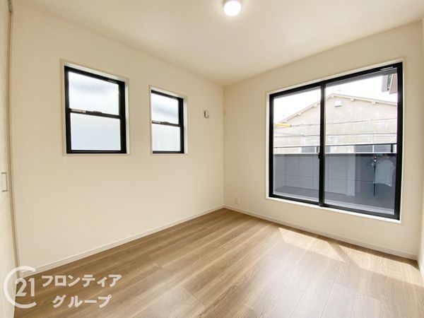 堺市堺区香ヶ丘町１丁　新築一戸建て　２期　１号棟