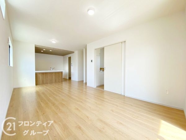 堺市中区八田南之町　新築一戸建て　１期　全１区画