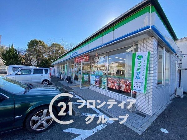 堺市南区晴美台１丁の中古一戸建て(ファミリーマート泉北晴美台二丁店)