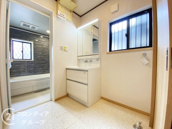 堺市西区菱木１丁の中古一戸建て