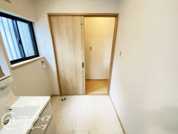 堺市西区菱木１丁の中古一戸建て