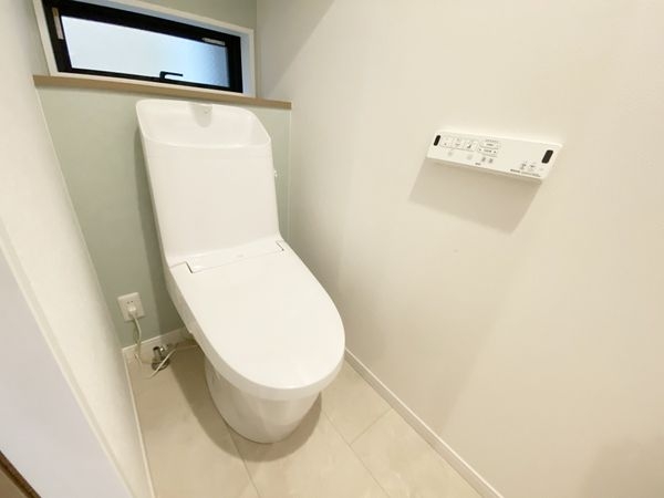 FrontierGardens　堺市堺区中田出井町２丁　…
