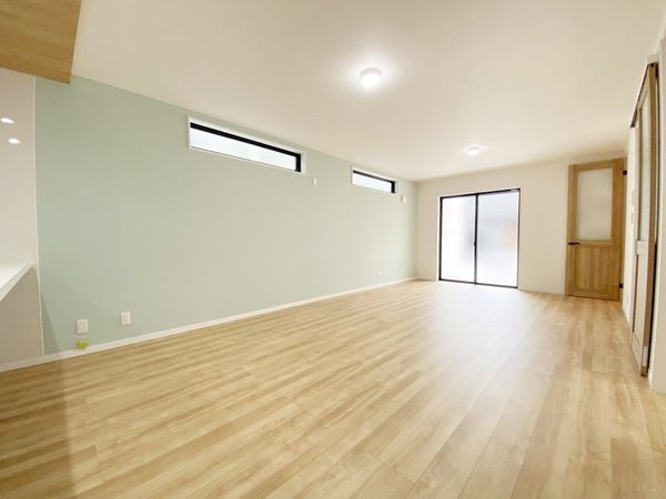 FrontierGardens　堺市堺区中田出井町２丁　…